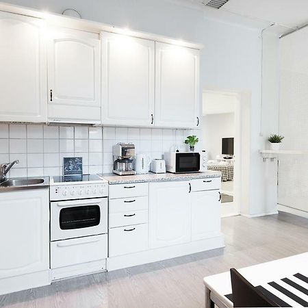 Experience Living Urban Apartments 赫尔辛基 外观 照片
